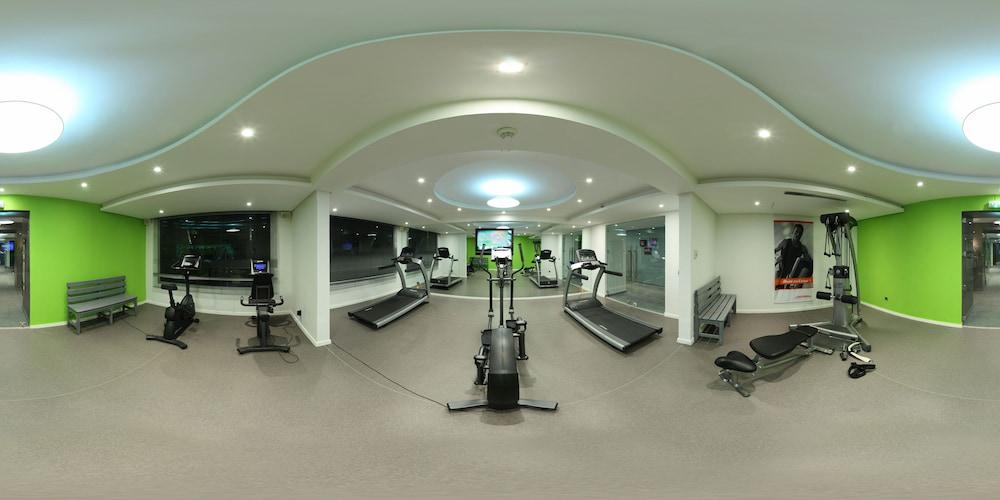 卡萨布兰卡法拉赫酒店 外观 照片 The gym at the hotel